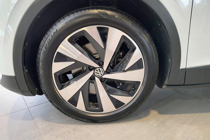 Hvid VW ID.4 fra 2023
