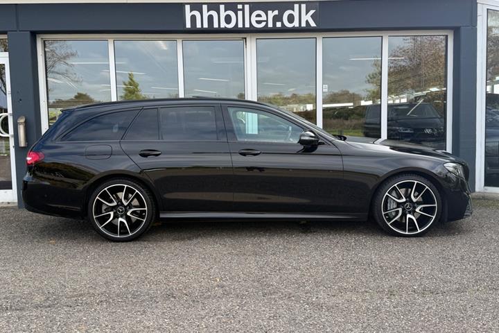 Sort Mercedes E43 fra 2017