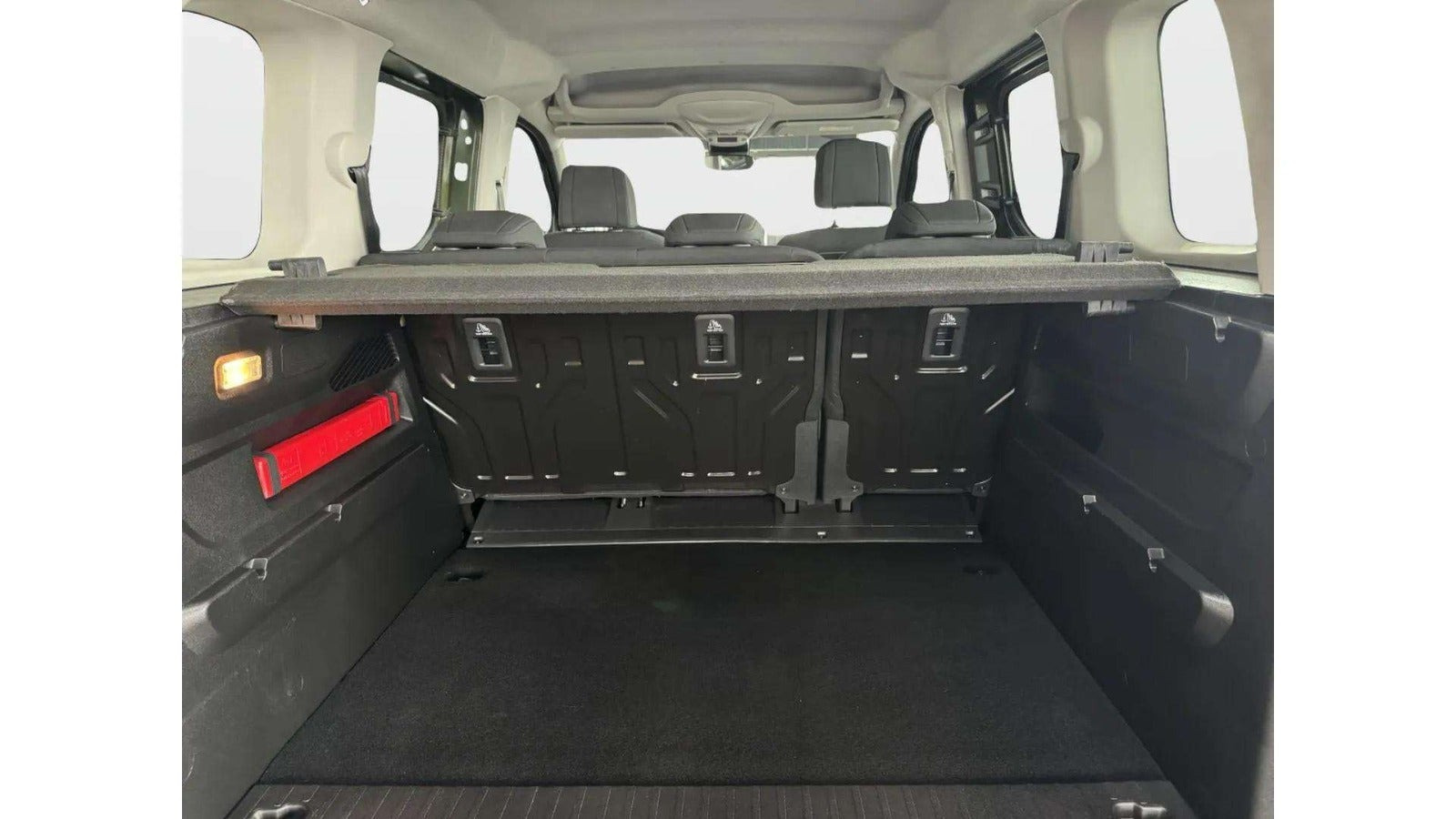 Grøn Citroën ë-Berlingo fra 2025