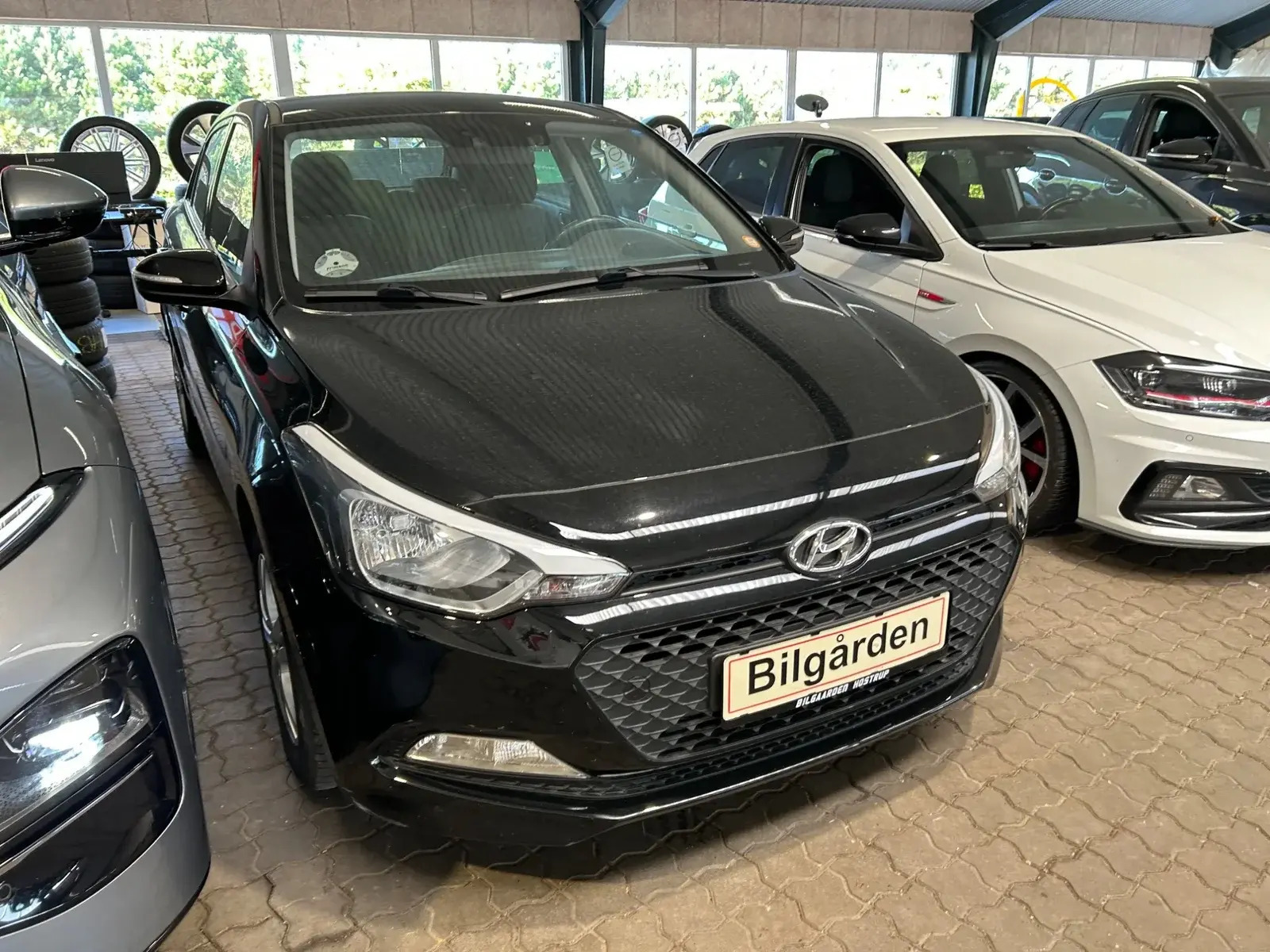 Sort Hyundai i20 fra 2017