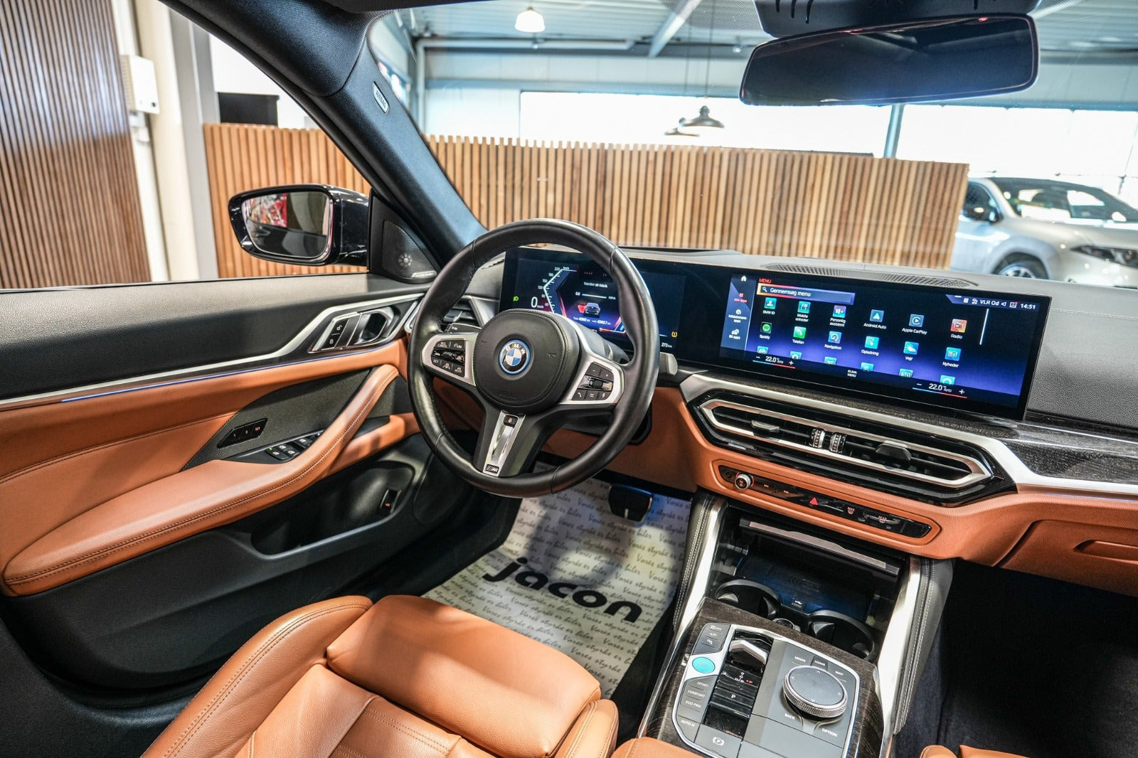 Sort BMW i4 fra 2023