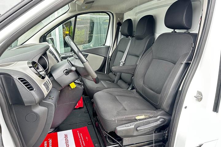 undefined Nissan NV300 fra 2018