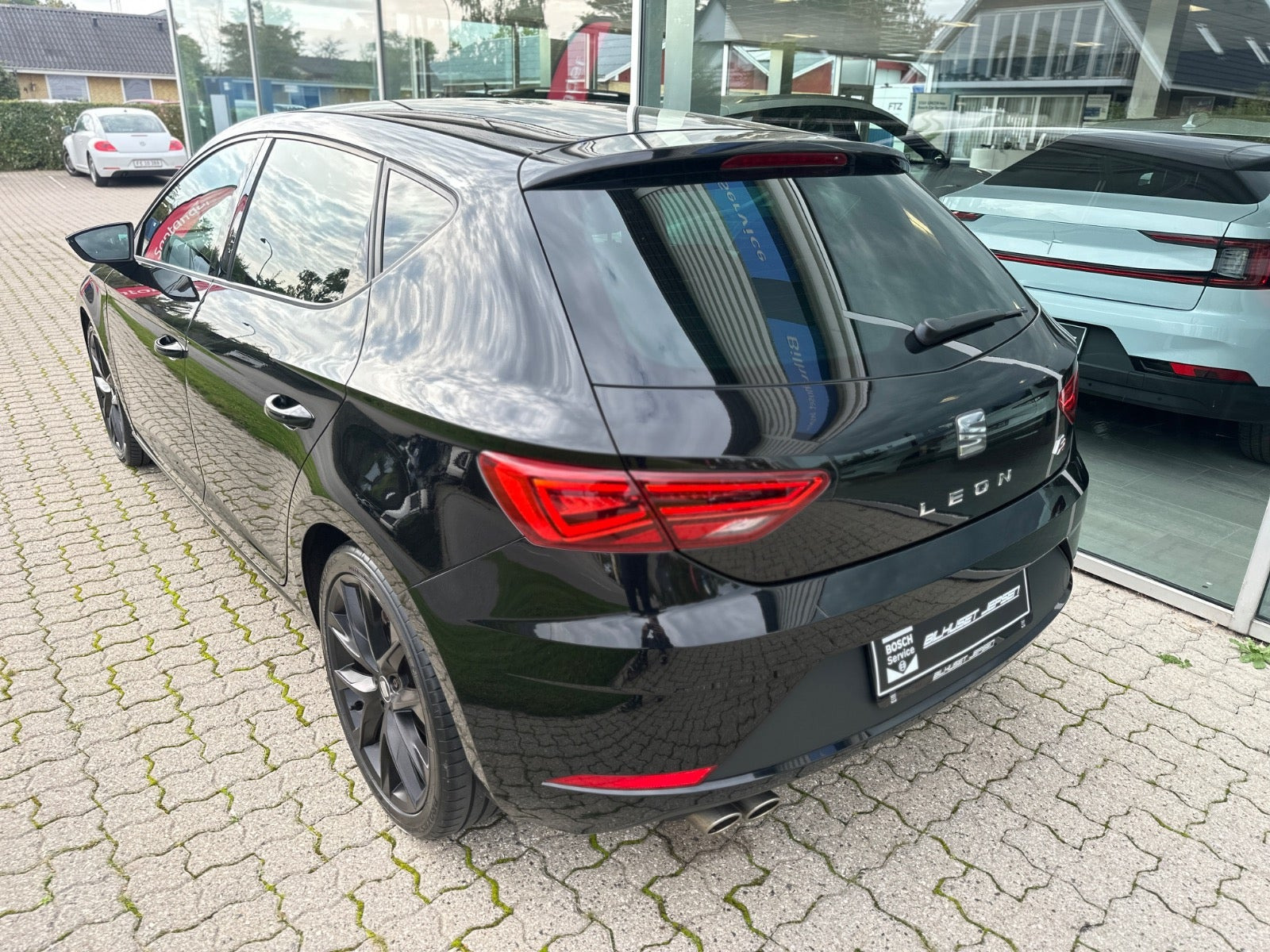 Sort Seat Leon fra 2020