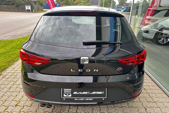 Sort Seat Leon fra 2020