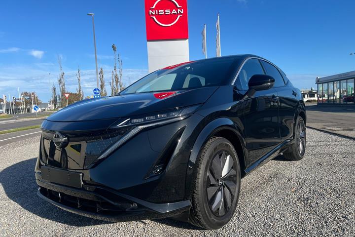 Sort Nissan Ariya fra 2022