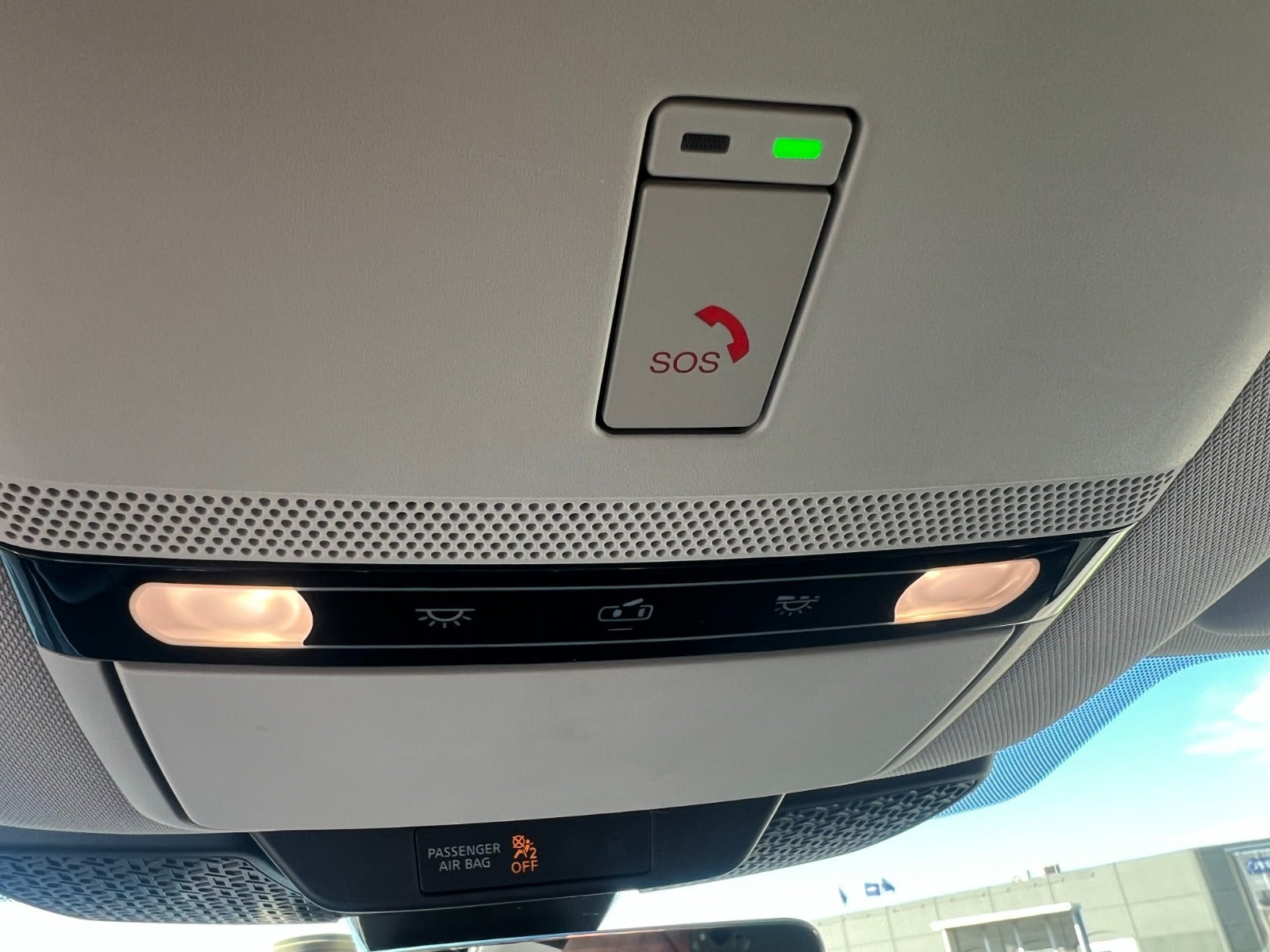Sort Nissan Ariya fra 2022