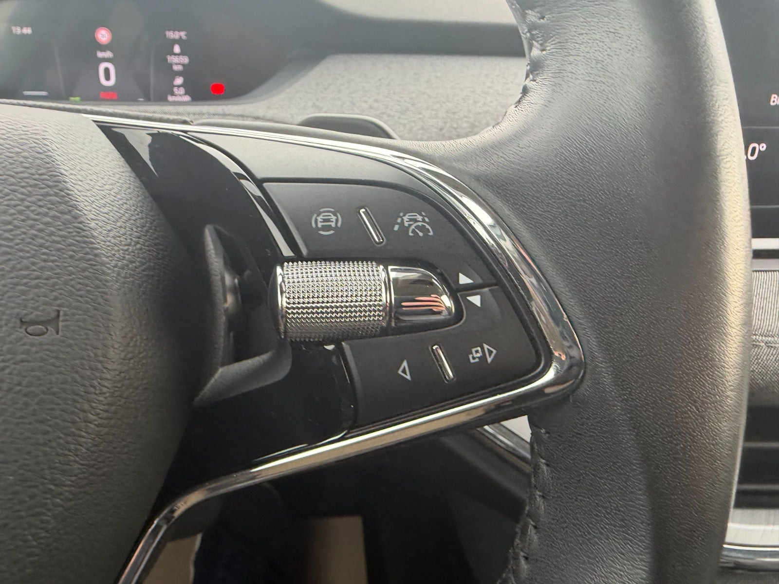 undefined Skoda Enyaq fra 2023