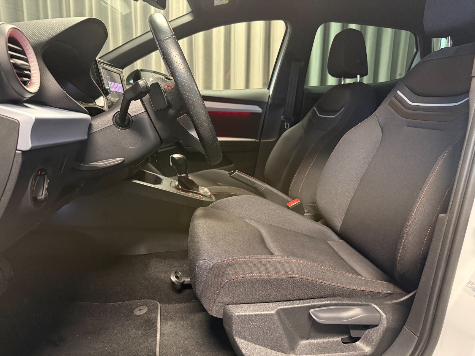 Hvid Seat Ibiza fra 2022