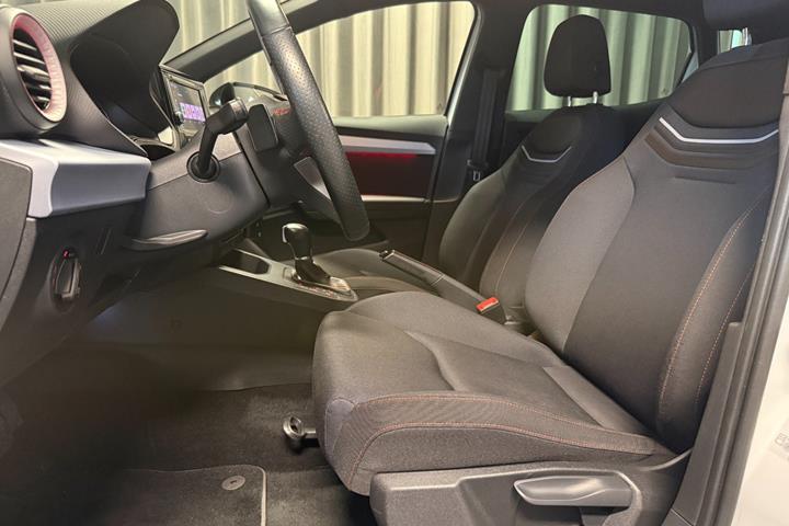 Hvid Seat Ibiza fra 2022
