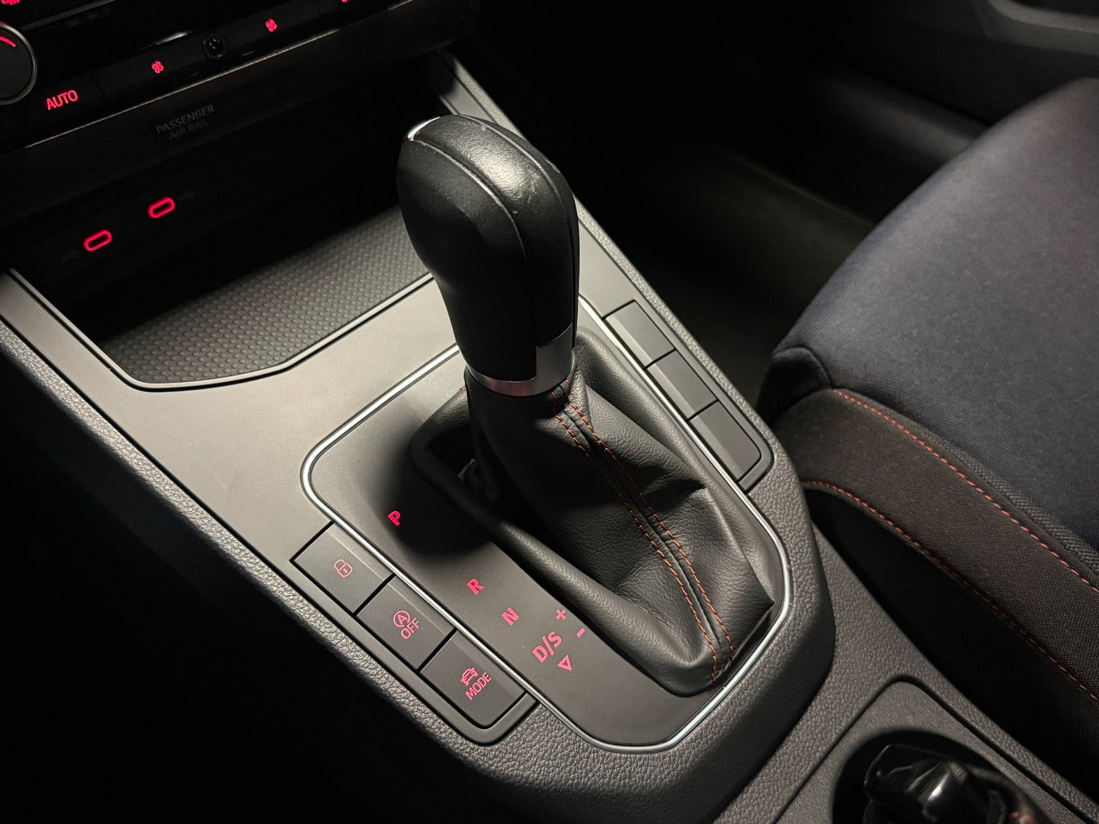 Hvid Seat Ibiza fra 2022