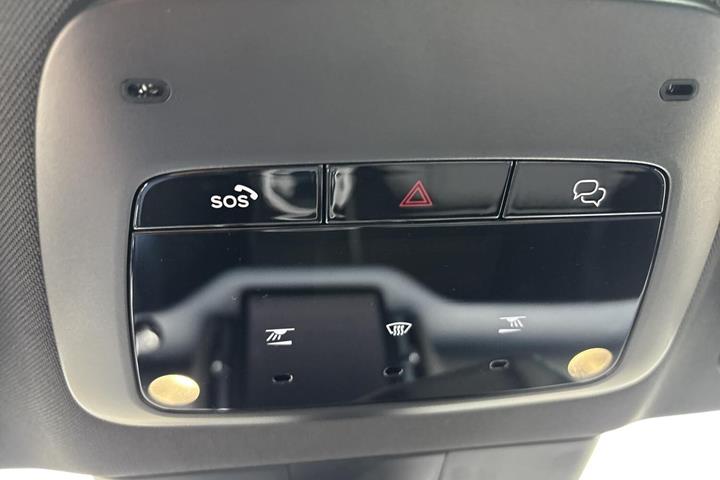 Sort Volvo EX30 fra 2025