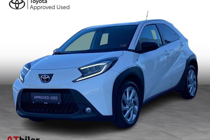 Hvid Toyota Aygo X fra 2022
