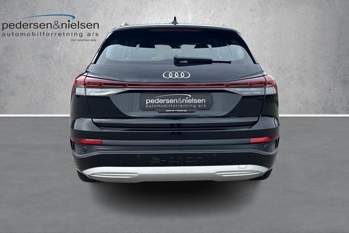 Sort Audi Q4 fra 2023