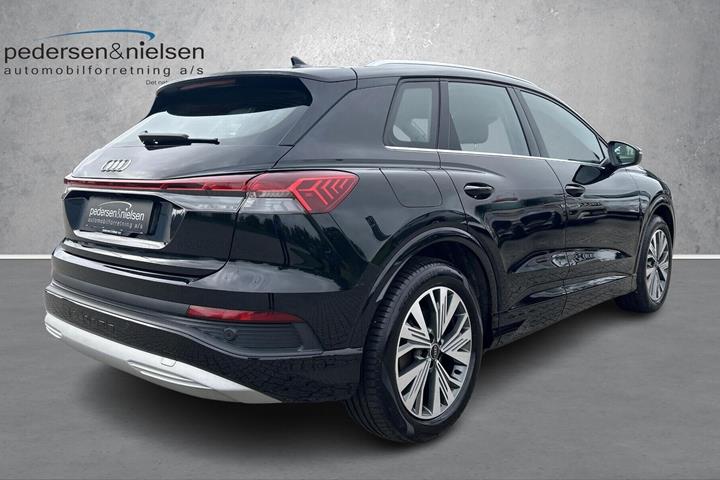 Sort Audi Q4 fra 2023