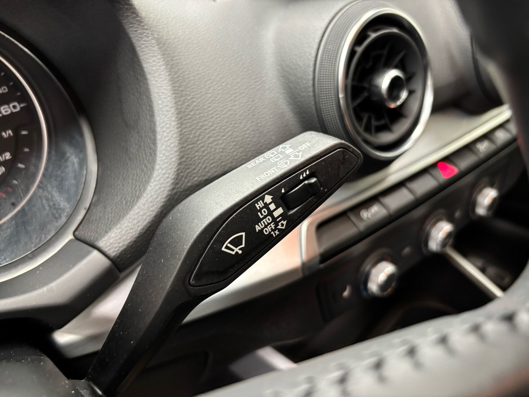 Sort Audi Q2 fra 2019