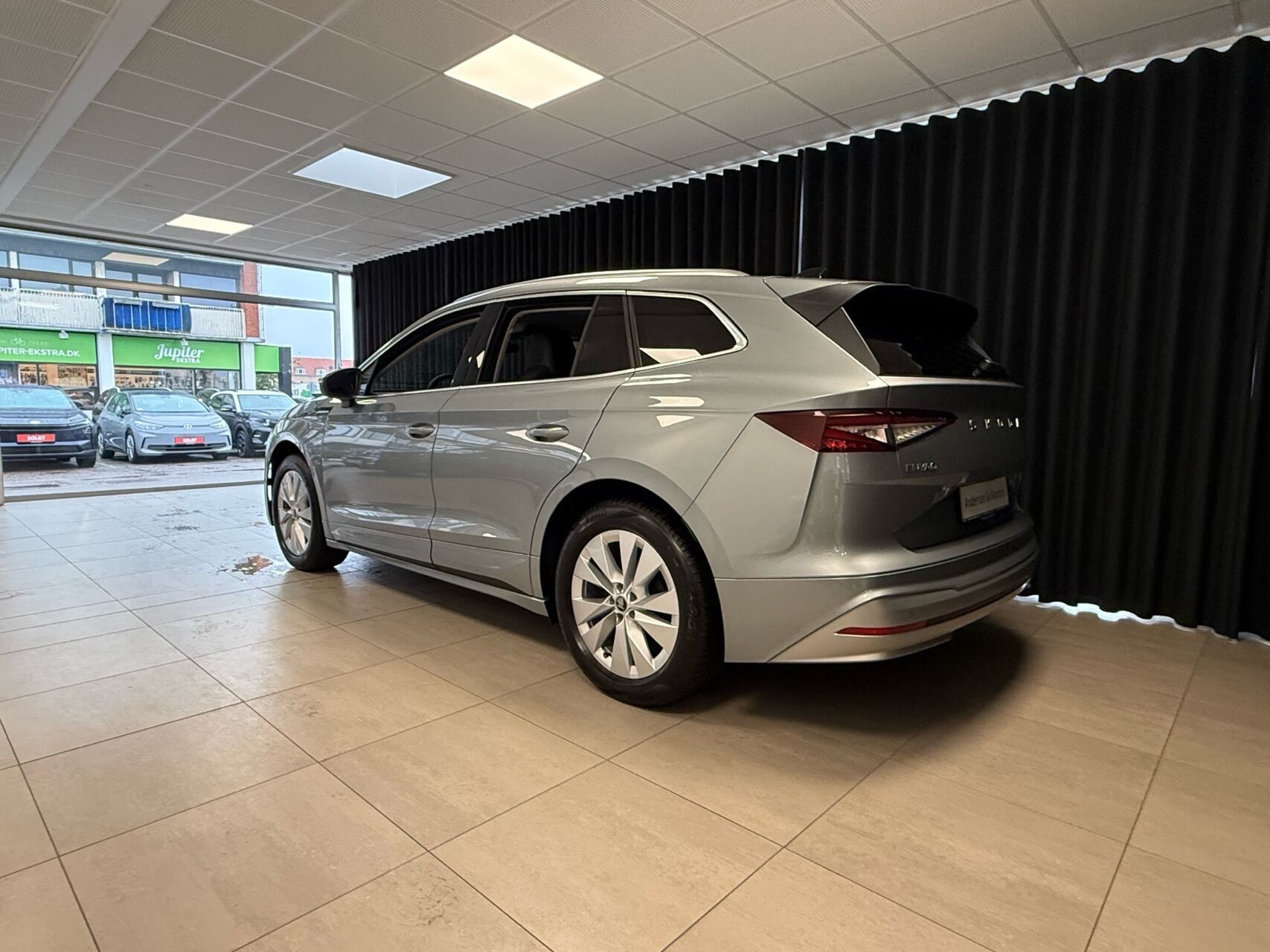 Sølv Skoda Enyaq fra 2026