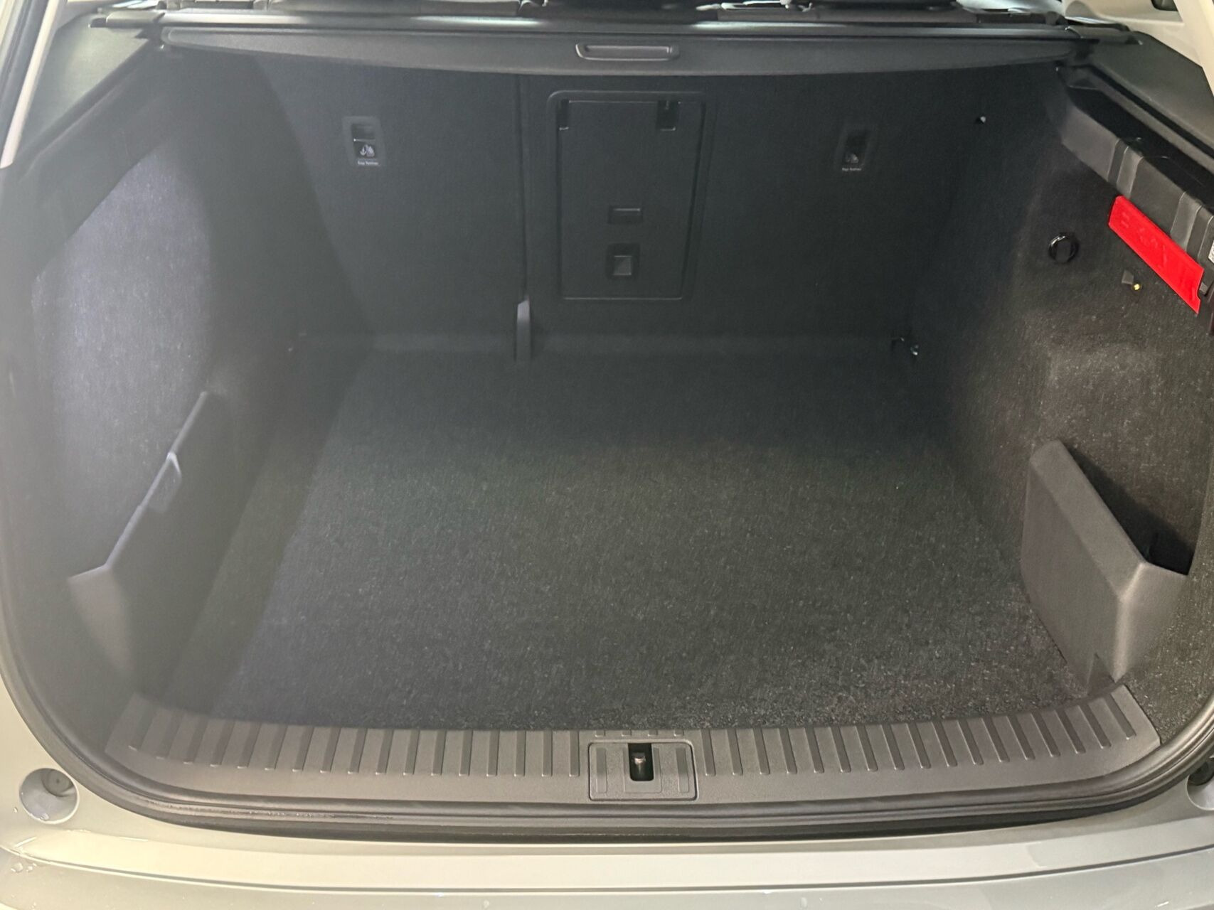 Sølv Skoda Enyaq fra 2026