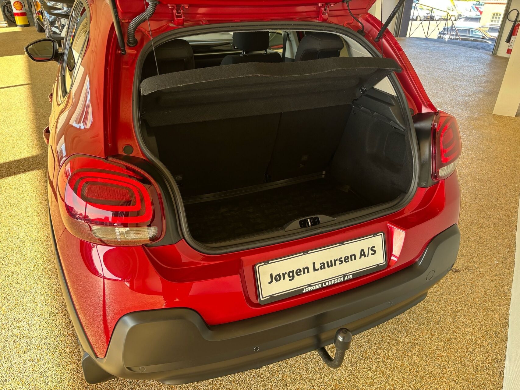 Rød Citroën C3 fra 2019