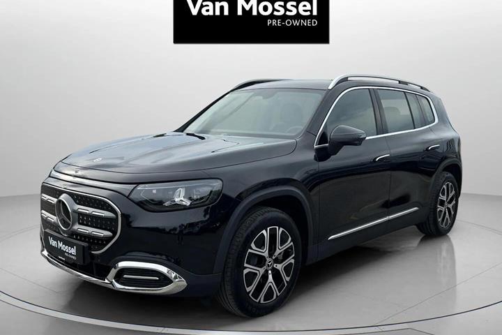 Sort Mercedes GLB250+ fra 2026