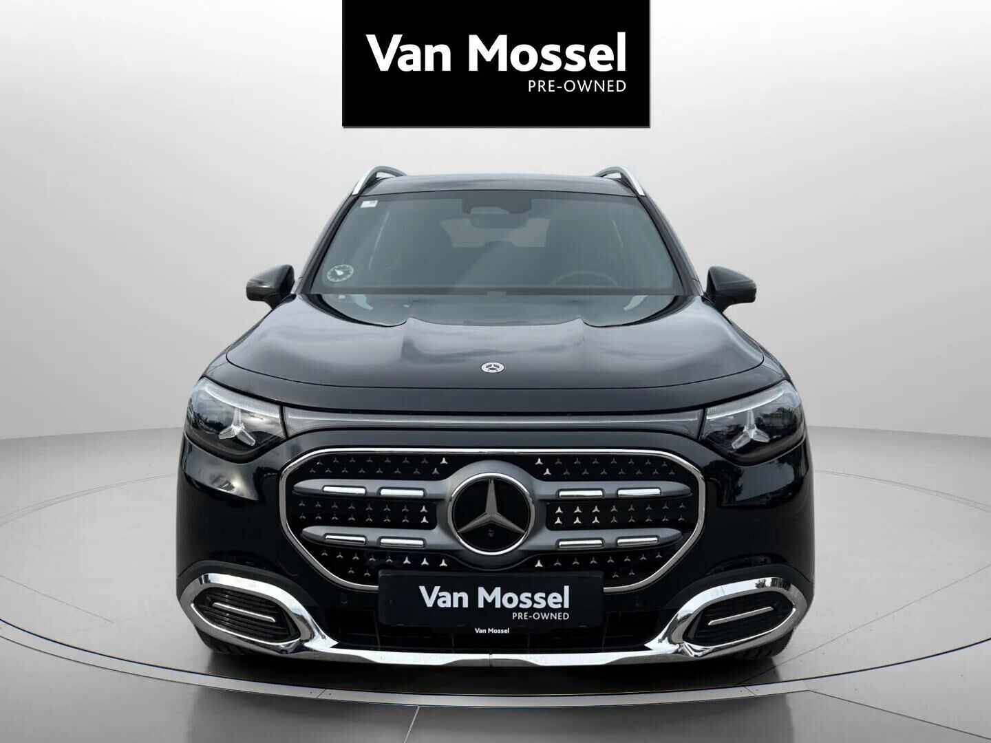 Sort Mercedes GLB250+ fra 2026