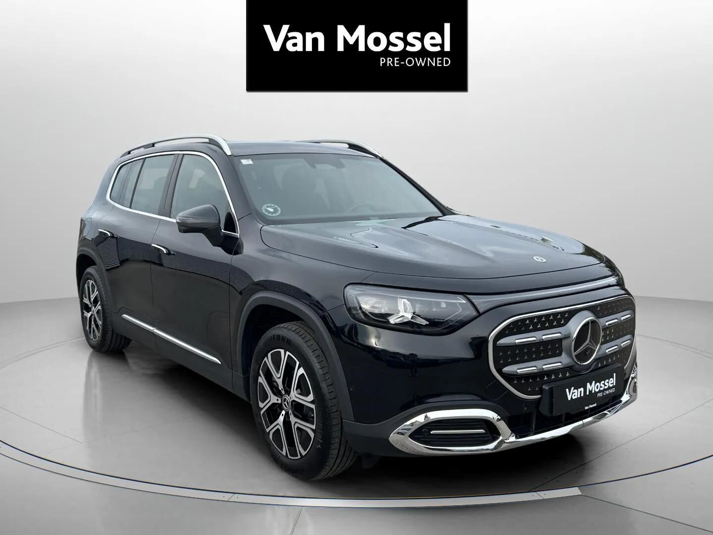 Sort Mercedes GLB250+ fra 2026