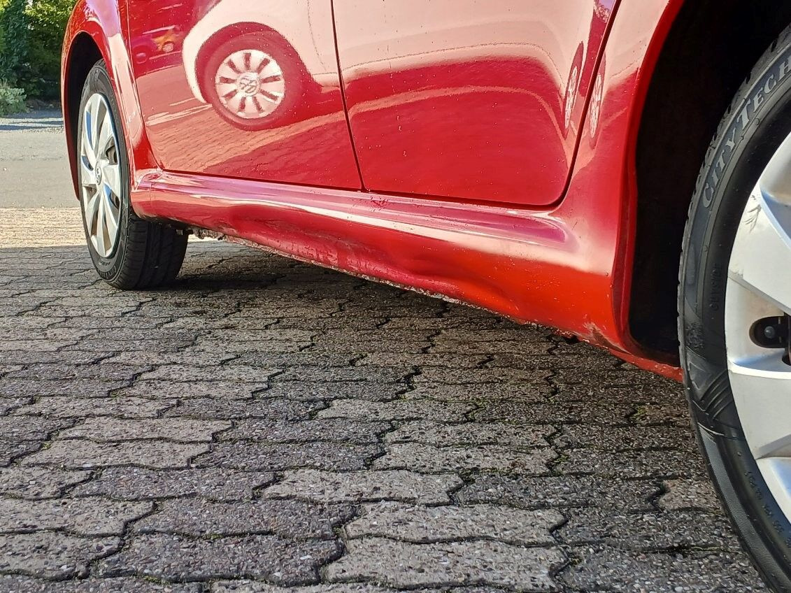 Rød Toyota Aygo fra 2012