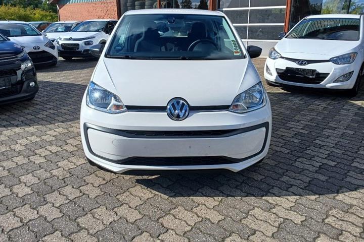 Hvid VW UP! fra 2016