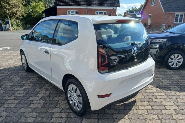 Hvid VW UP! fra 2016
