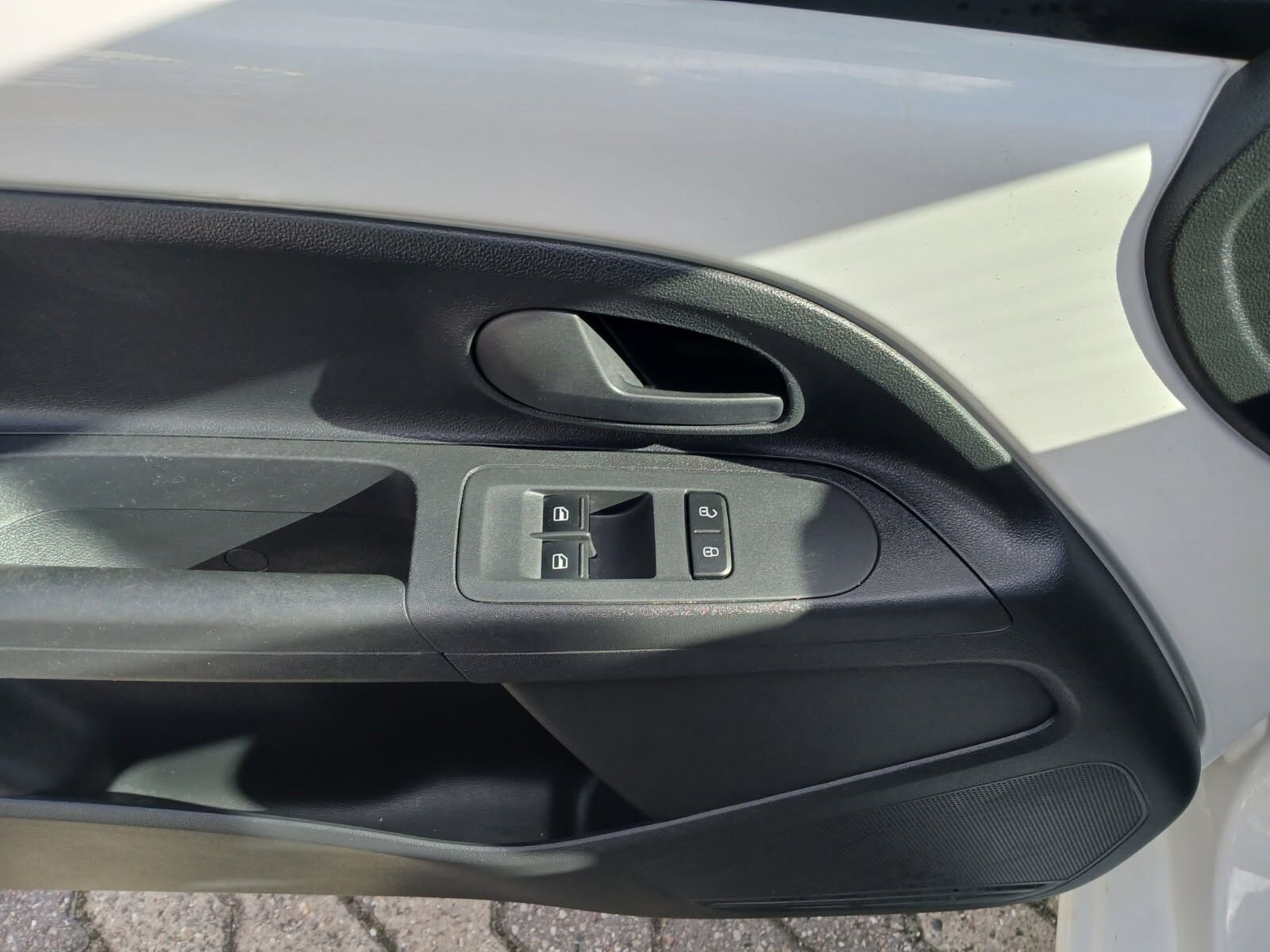 Hvid VW UP! fra 2016