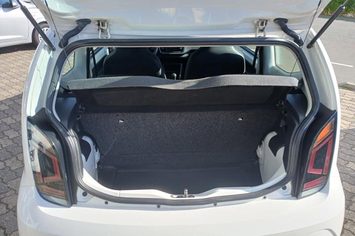 Hvid VW UP! fra 2016