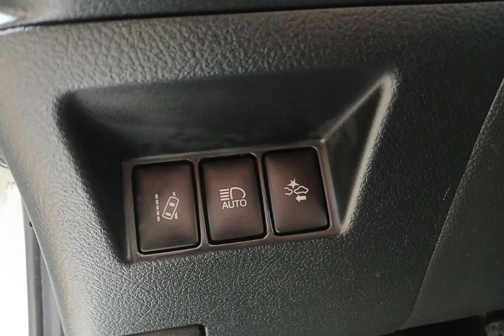Hvid Toyota Yaris fra 2017