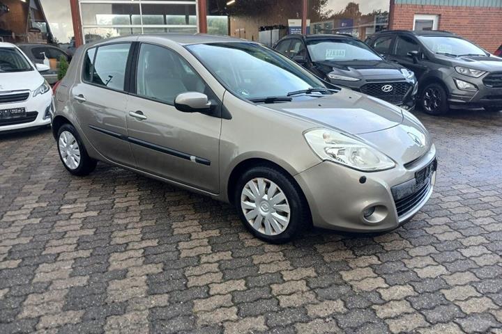 undefined Renault Clio fra 2011