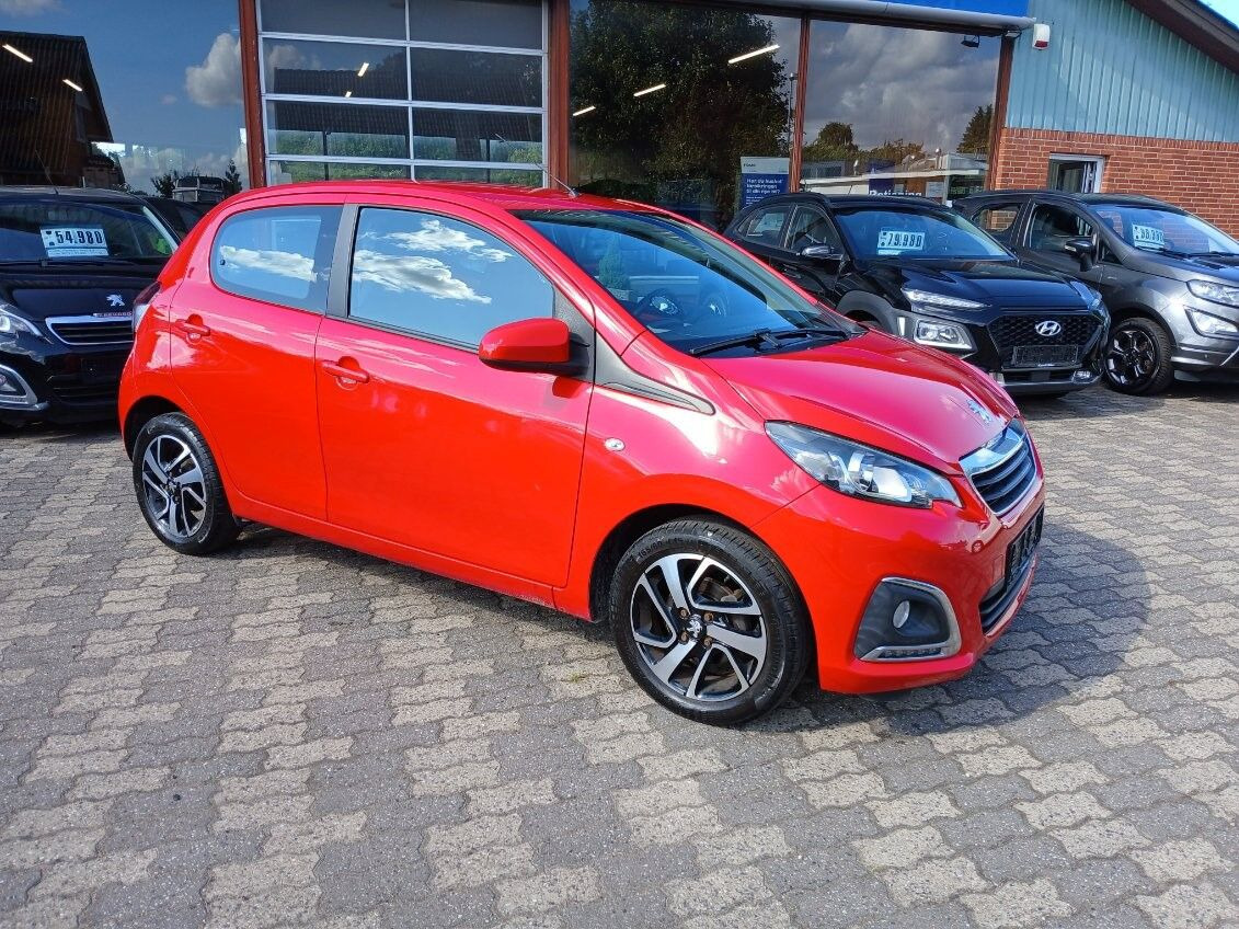 Rød Peugeot 108 fra 2018