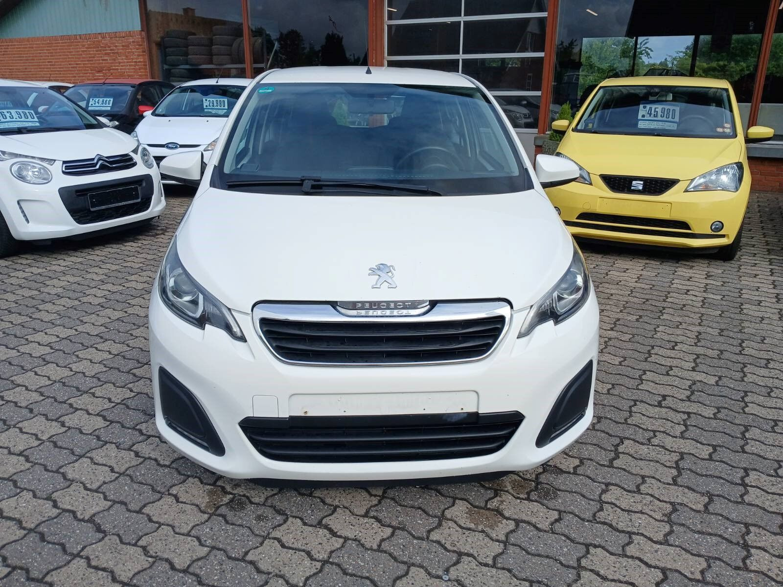 Hvid Peugeot 108 fra 2015