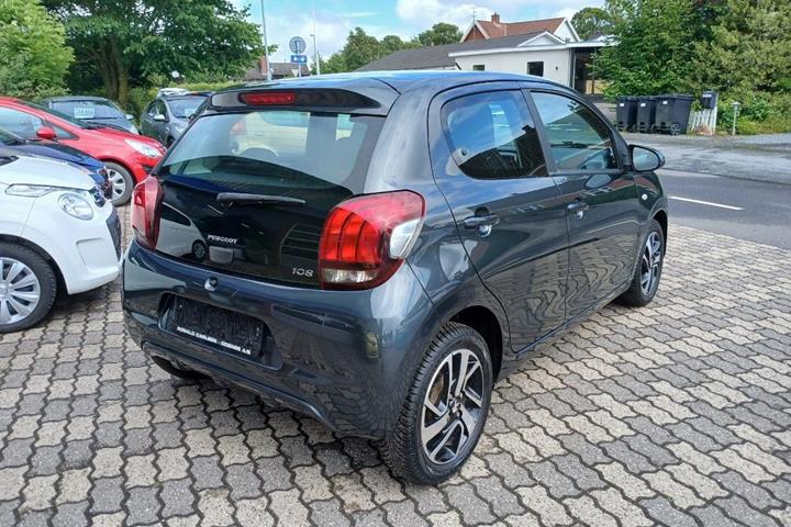 Grå Peugeot 108 fra 2019