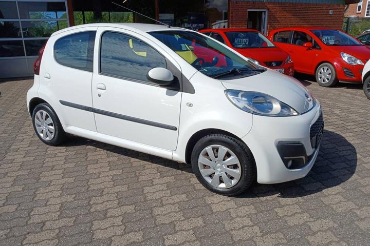 Hvid Peugeot 107 fra 2014