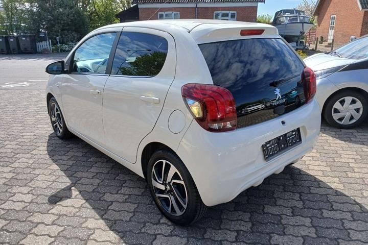Hvid Peugeot 108 fra 2017