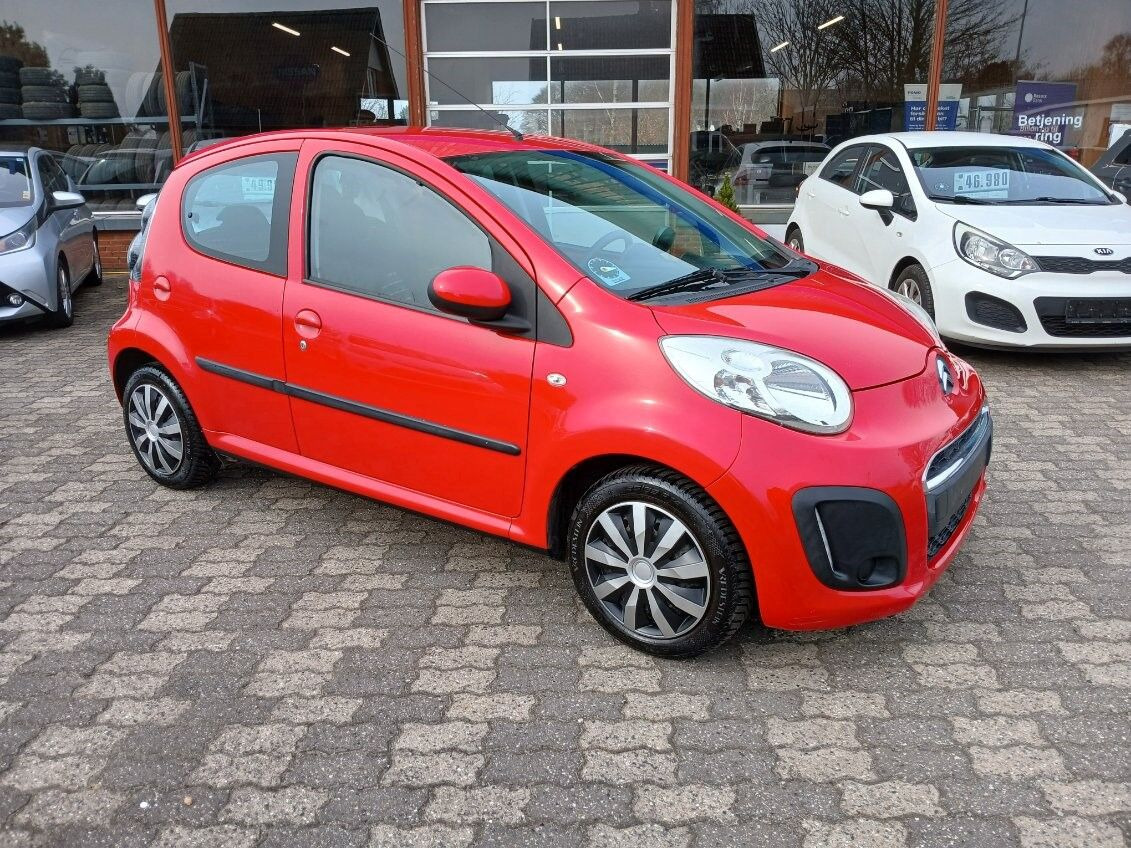 Rød Citroën C1 fra 2012