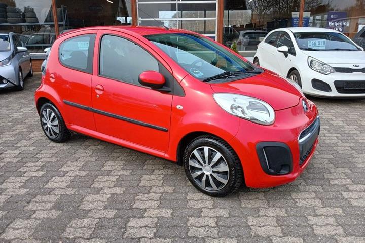 Rød Citroën C1 fra 2012