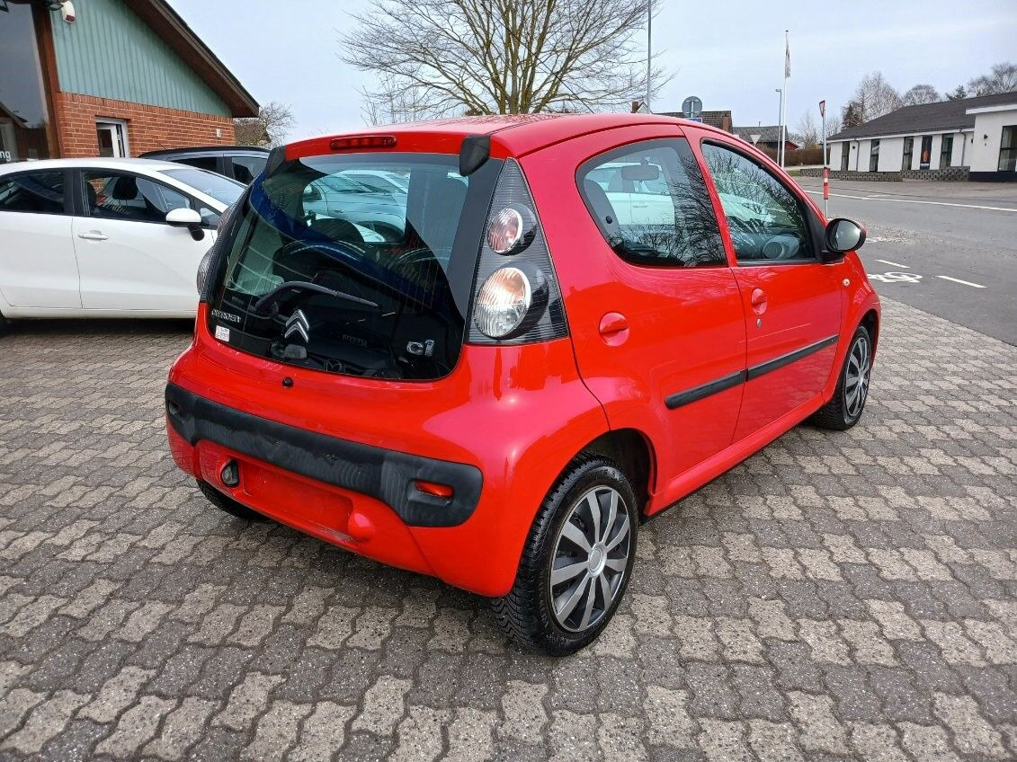 Rød Citroën C1 fra 2012