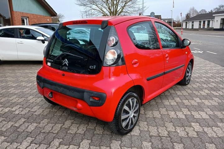 Rød Citroën C1 fra 2012