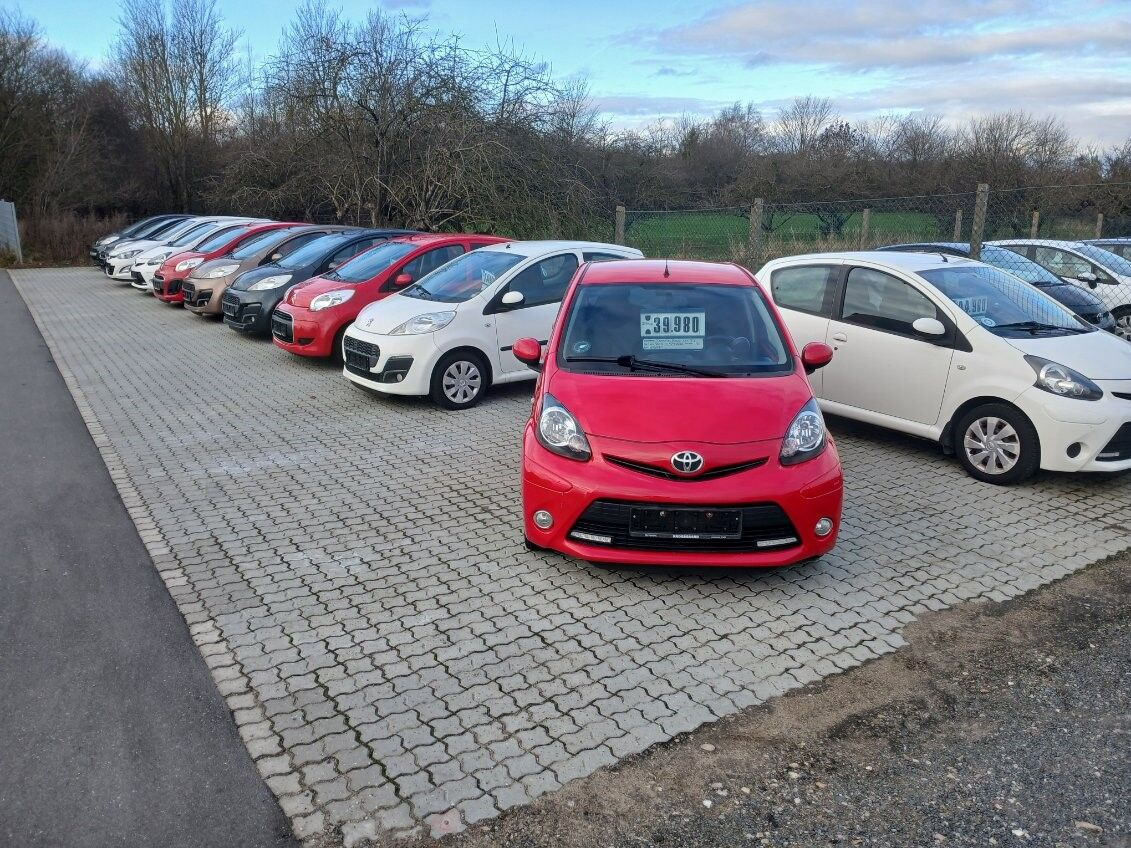 Rød Citroën C1 fra 2012