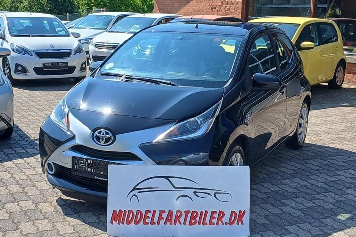 Sort Toyota Aygo fra 2017