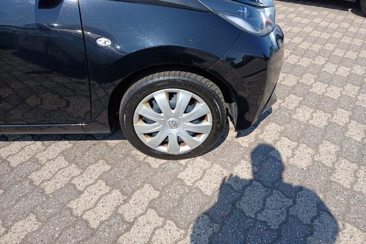 Sort Toyota Aygo fra 2017