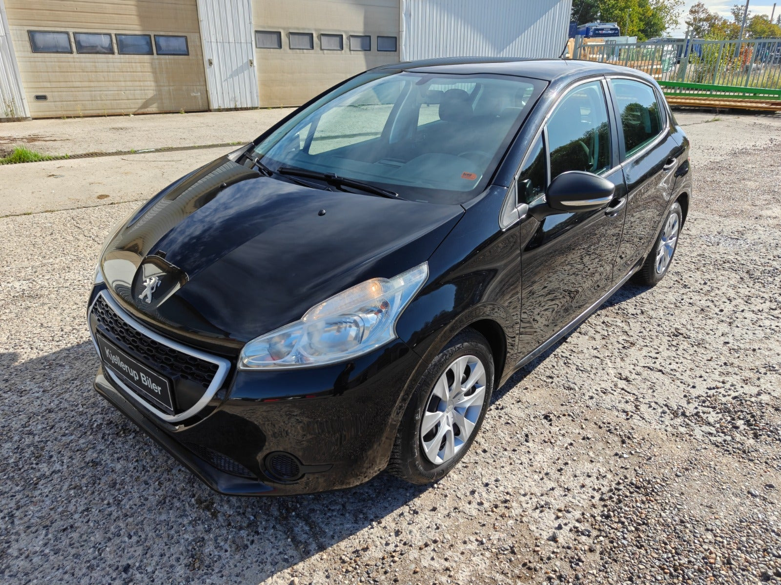 undefined Peugeot 208 fra 2012