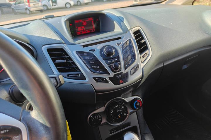 undefined Ford Fiesta fra 2010