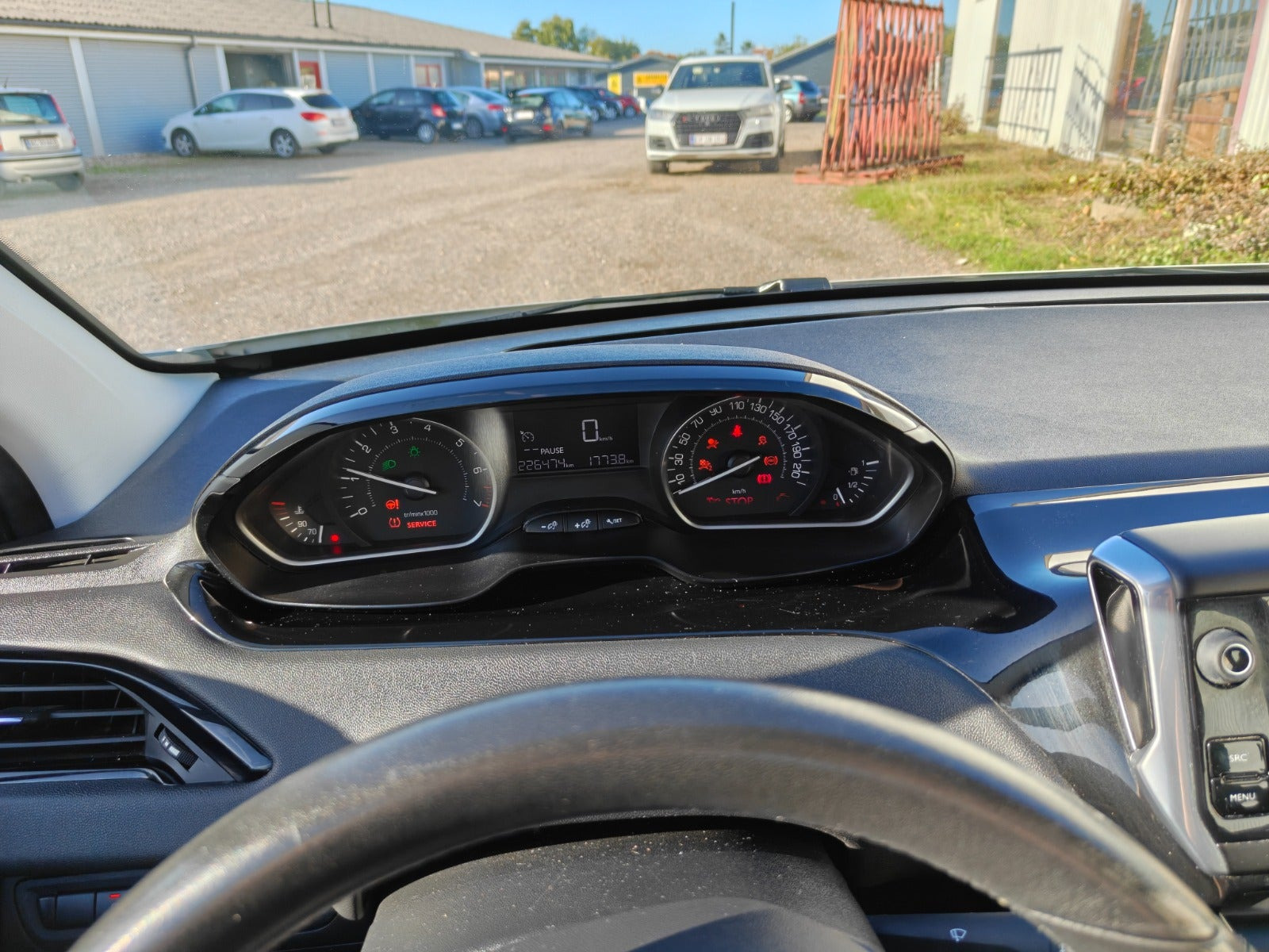 undefined Peugeot 208 fra 2015