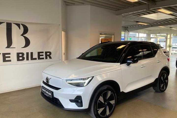 Hvid Volvo XC40 fra 2024