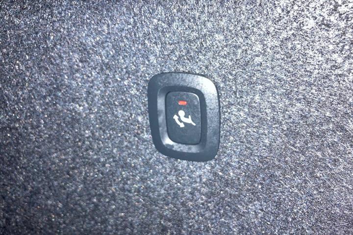 Hvid Volvo XC40 fra 2024