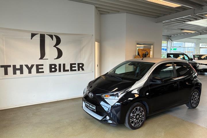 Sort Toyota Aygo fra 2019